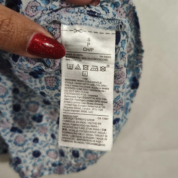 Gap Blue Floral Babydoll Top Flutter Sleeve Women Size S Rayon Cotton - Picture 4 of 6